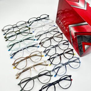 نظارة طبية معدن وباغة – تقبل جميع مقاسات النظر وحماية من الأشعة الضارة